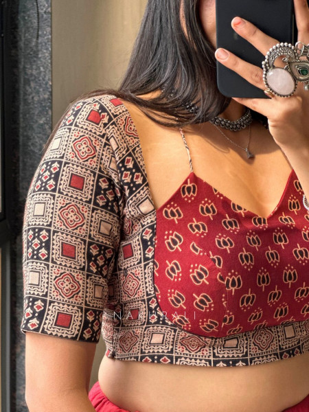 Wabi-Sabi Maroon Cotton Printed Blouse