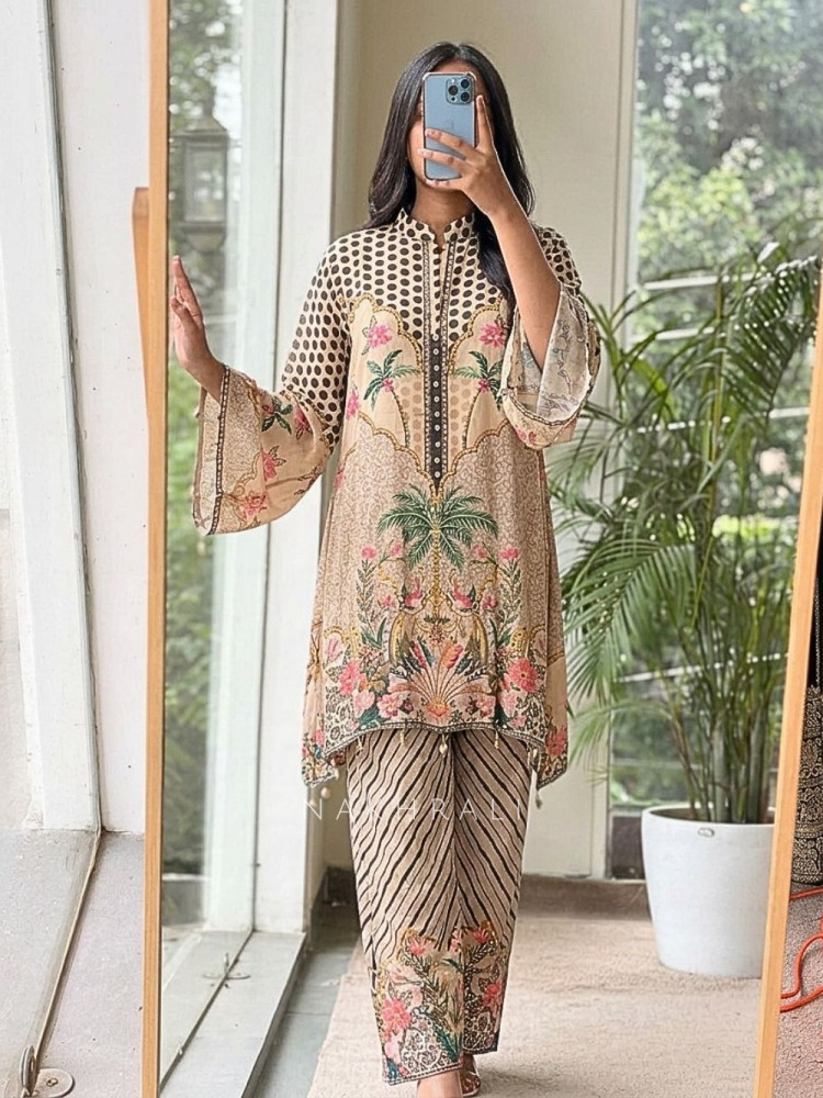 Image of Cyprus Cream Kurta Pant Set