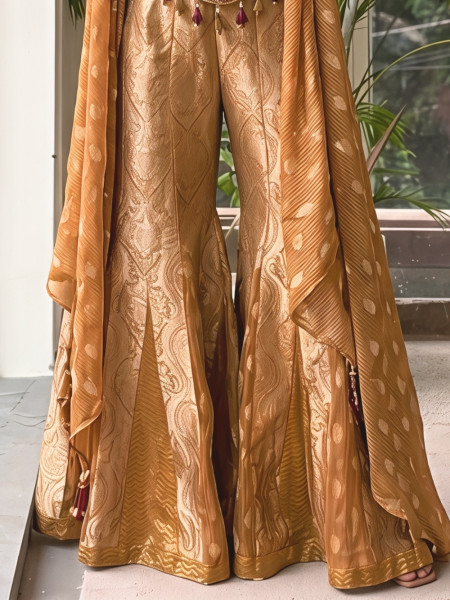 Kundan Ore Peach Sharara Set