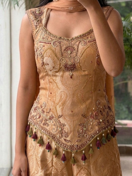 Kundan Ore Peach Sharara Set