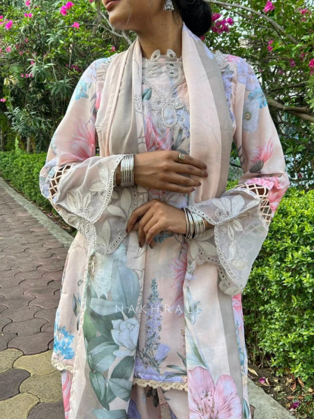 Pavira Cream Floral Suit Set with Lace Detailing