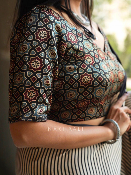 Nirva Black Assorted Modal Silk Printed Blouse