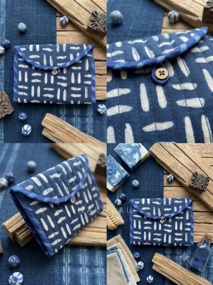 Image of Coin Indigo Blue Cotton Printed Quilted Wallet
