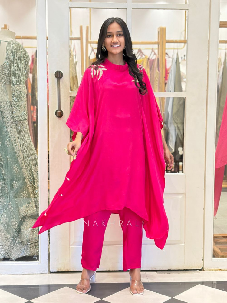 Image of Gulrukh Magenta Kaftan Set with Shoulder Embroidery and Sequin Work