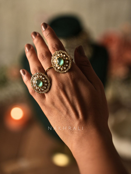 Meheraan Sea Green Bridal Kundan Necklace Set