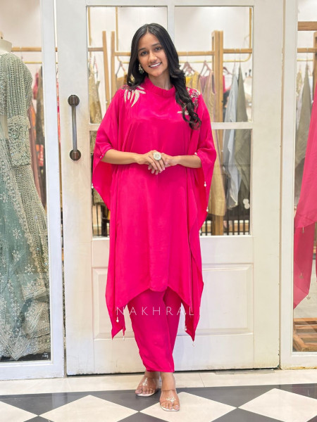 Gulrukh Magenta Kaftan Set with Shoulder Embroidery and Sequin Work