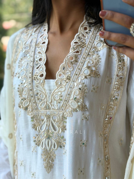 Zymera Off White  Three Piece Suit Set with Cutwork and Mirror Embroidery