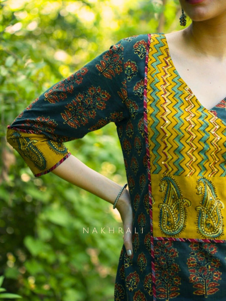 Vanita Kurta - Elegant Green Casual Wear