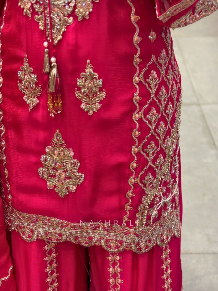 Avannya Magenta Embroidered Suit Set with Potli