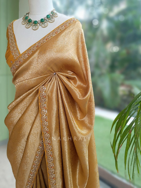 Rivora Mustard Zari Woven Saree with Ornate Border Design