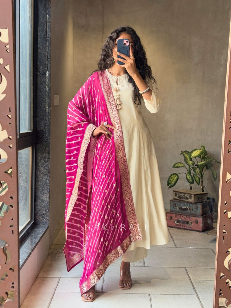 Image of Zivara White Flared Anarkali Set with Dupatta