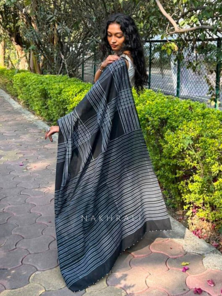 Vanika Black Cotton Handblock Saree