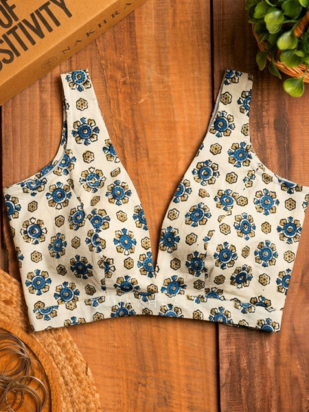 Rupansh Off-white Printed Blouse with Back Bow