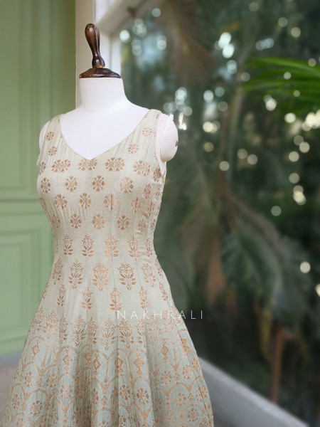 Nazakat Ivory Woven Fabric Suit Set with Stone Work