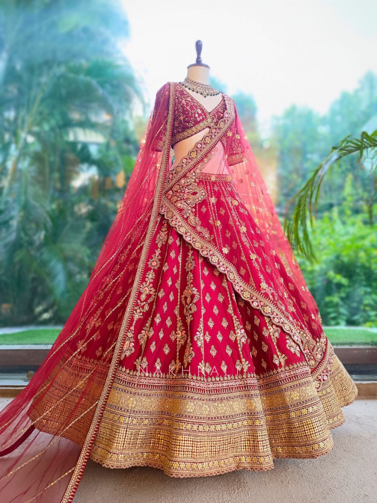 Image of Surkh Noor Red Heritage Bridal Lehenga with Scalloped Dupatta