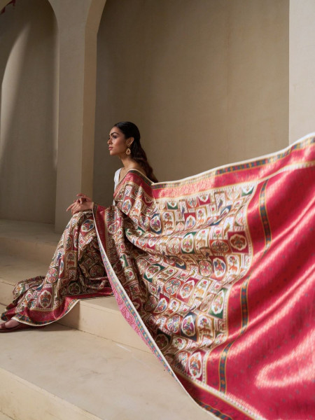 Ivory Dola Silk Saree with Traditional Motif Print