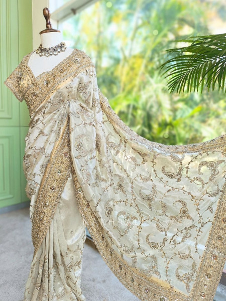 Kashvi Off White Saree with Readymade Blouse and Pearl Stone Work