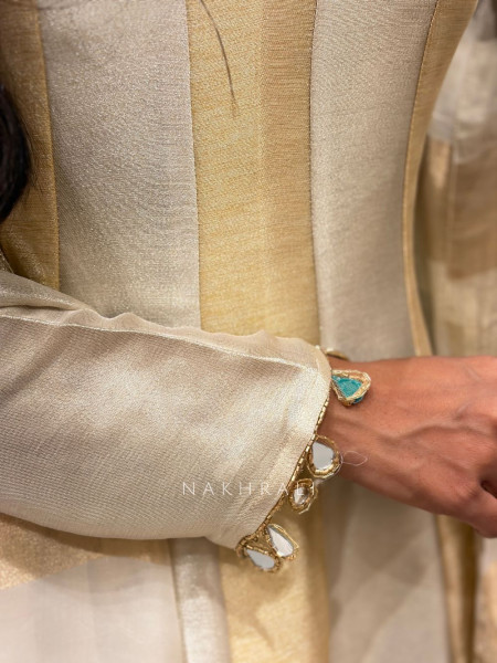 Rajvanshi cream Woven Anarkali Set