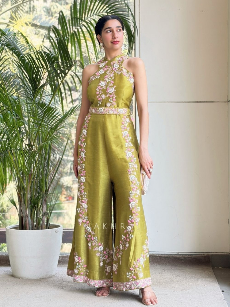 Image of Elaris Green Embellished Indo-Western Jumpsuit