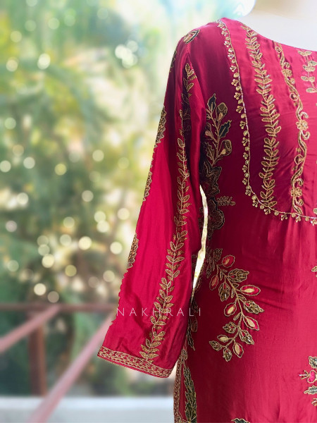 Nirvaya Maroon Suit Set with Thread Sequin Work