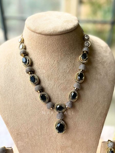 Soham Black Regal Stone Necklace Set