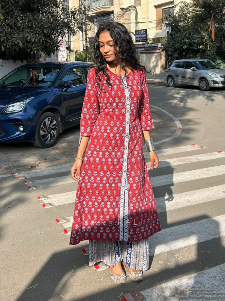 Image of Daftar Red Cotton Kurta Pant Set with Block Print