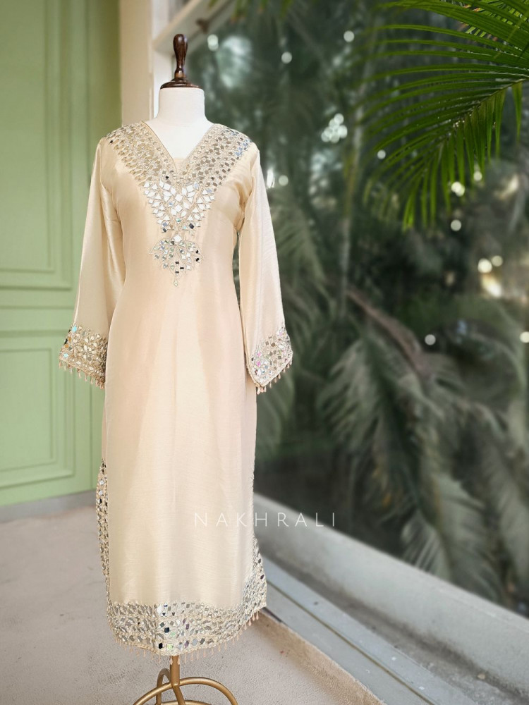 Image of Aks Cream Tissue Suit Set with Mirror Zari Work