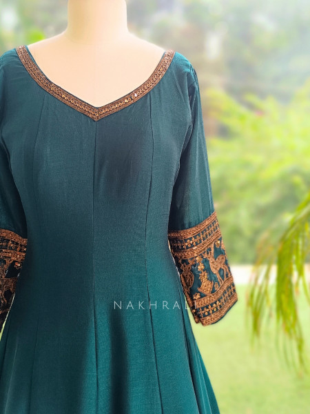 Yashvika Green Raw Silk  Anarkali Suit Set