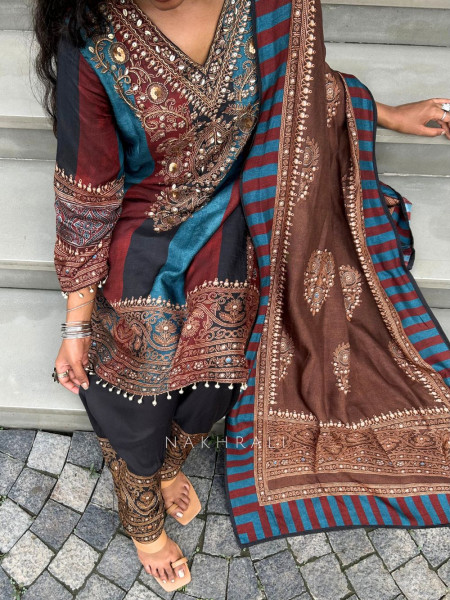 Aranya Blue  Printed Silk Salwar Suit Set