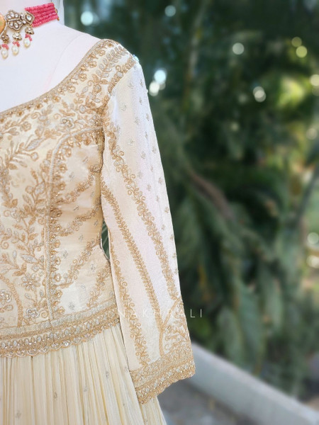 Svara Cream Lehenga Set