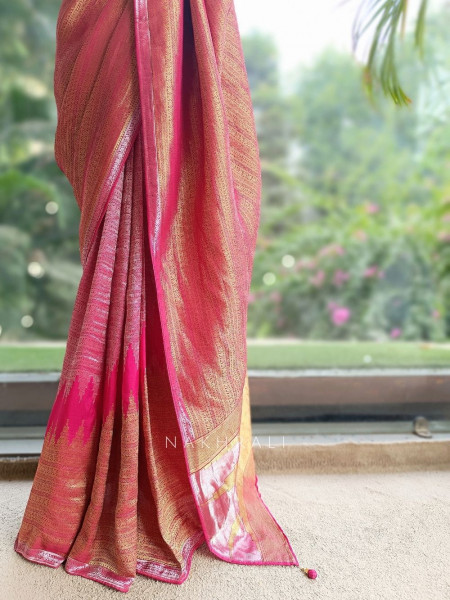 Tarkash Loom Magenta Banarasi Chiniya Silk Saree with Ombre Zari Weaving & Temple Border