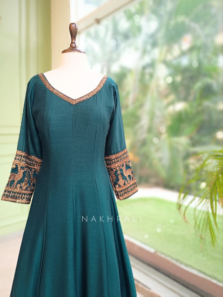 Yashvika Green Raw Silk  Anarkali Suit Set