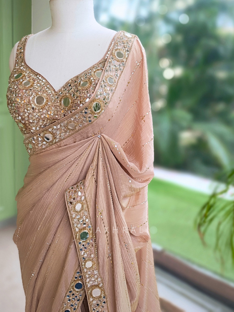 Image of Mrinmayi  Antique Mauve Crushed Georgette Saree with Readymade Blouse