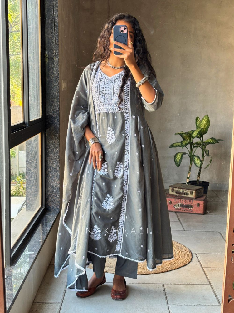 Image of Saesha Grey Chikankari Kurta Set with Dupatta