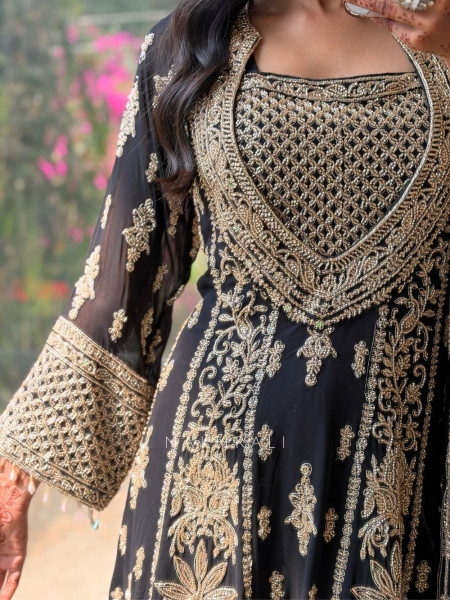 Zyara Black Suit Set with Cut Dana and Zari Work
