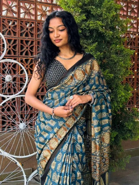 Ishq Pech Blue Cotton Silk Printed Saree