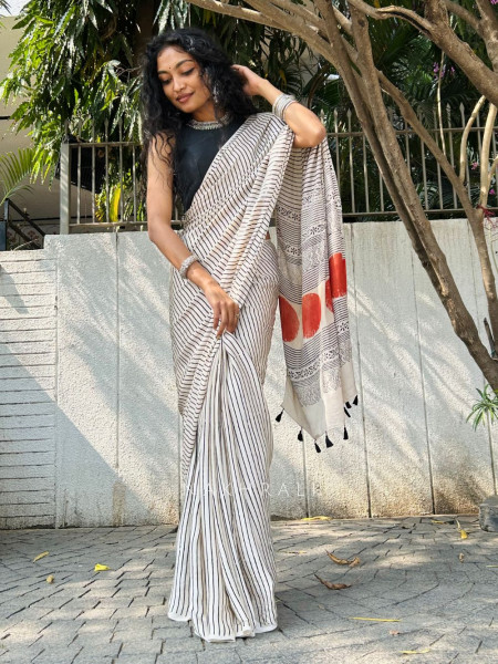 Divya Cream Modal Stripe Printed Saree Collection