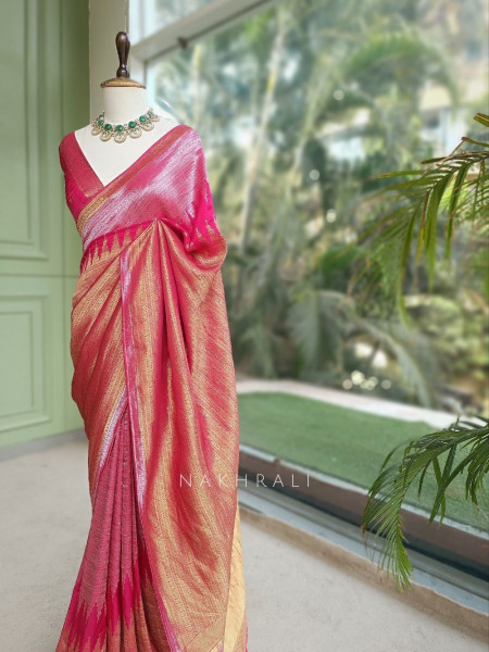 Tarkash Loom Magenta Banarasi Chiniya Silk Saree with Ombre Zari Weaving & Temple Border