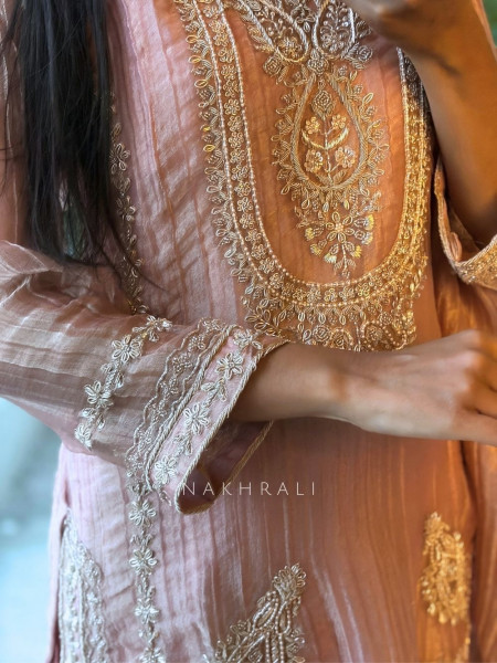 The Nizam Bib Onion Pink Suit Set