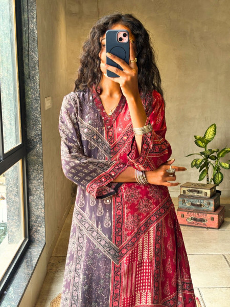 Kairen Maroon Chinon Kurta Set with Dual Panel Print and Mirror Work