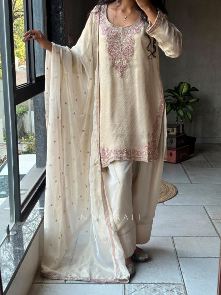 Ahana Cream Suit Set with Cut Dana and Zari Work