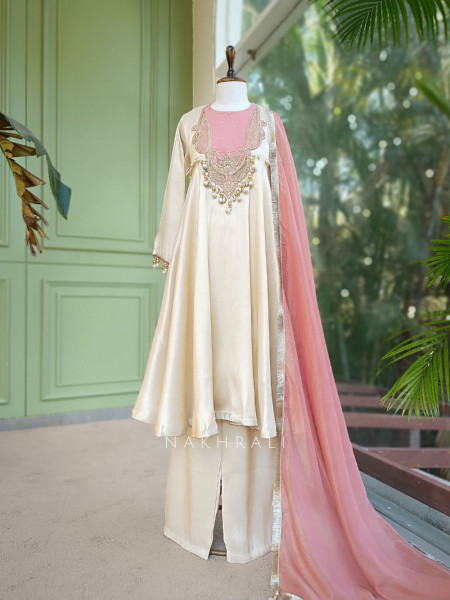 Shahi Noor Pink Onion Suit Set with Zari and Bead Work