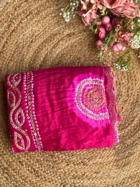 Rangtaal Magenta Bandhani Saree