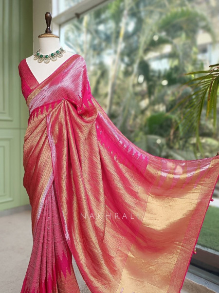 Tarkash Loom Magenta Banarasi Chiniya Silk Saree with Ombre Zari Weaving & Temple Border