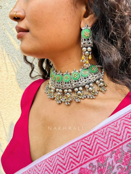 Aabhaar Blend Green Choker