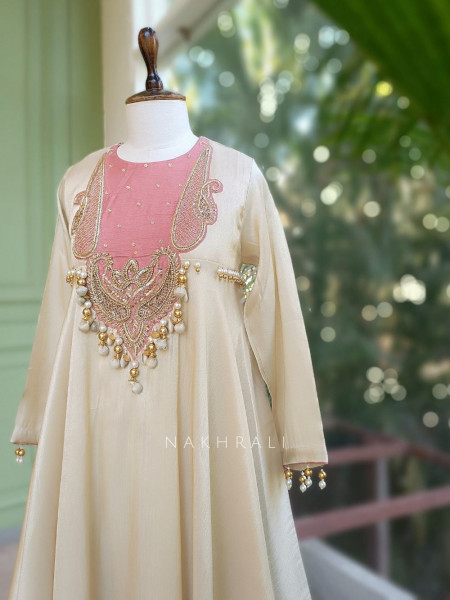 Shahi Noor Pink Onion Suit Set with Zari and Bead Work