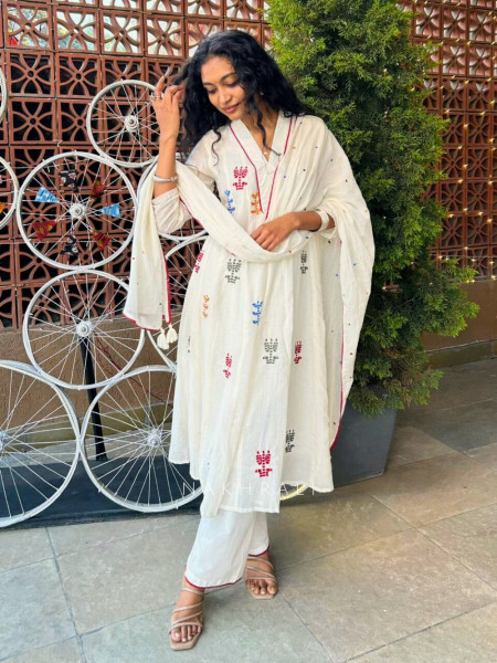 Ivory Meadow Embroidered Suit Set