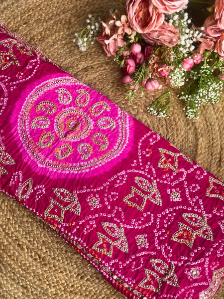 Rangtaal Magenta Bandhani Saree