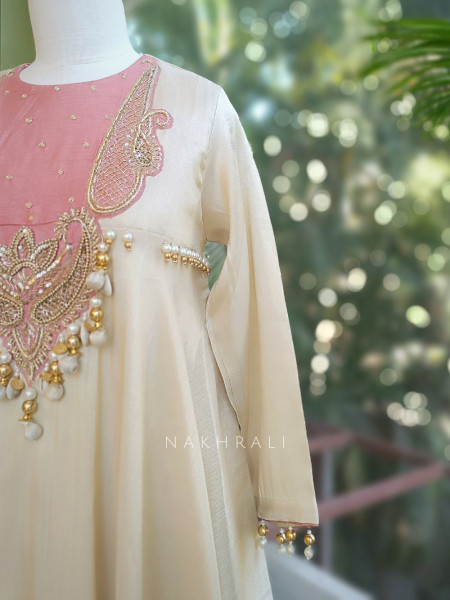 Shahi Noor Pink Onion Suit Set with Zari and Bead Work