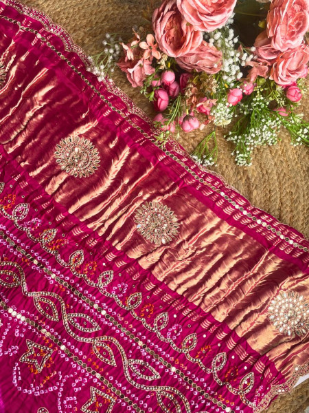 Rangtaal Magenta Bandhani Saree